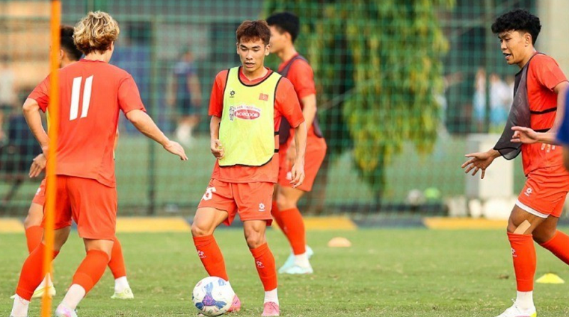 le-van-thuan-duoc-goi-bo-sung-u23-viet-nam-tu-tin-chinh-phuc