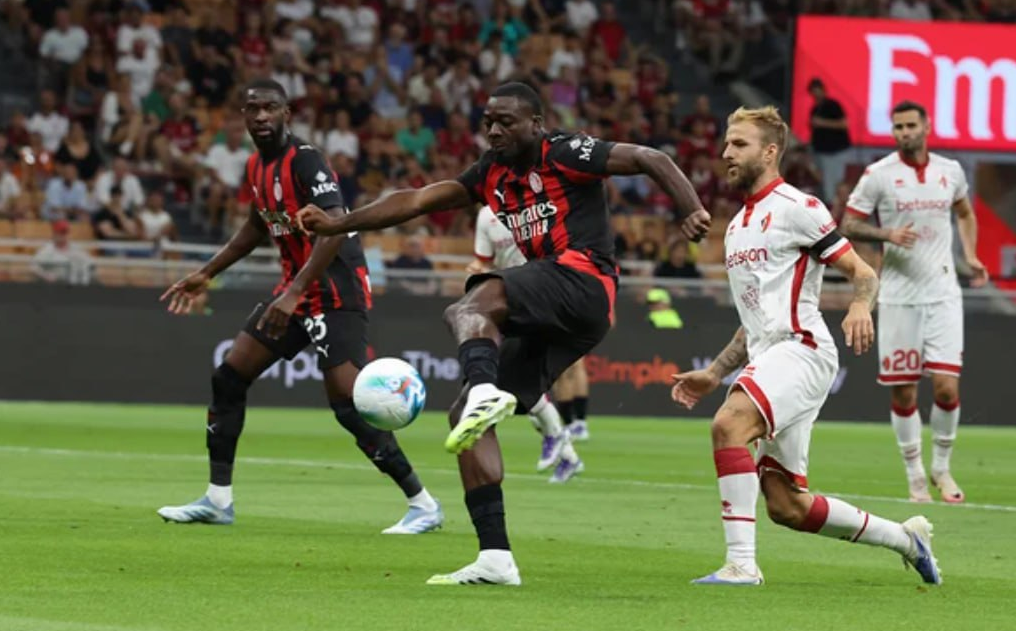 AC Milan vs Bari (02:15 – 18/08) | Xem lại trận đấu