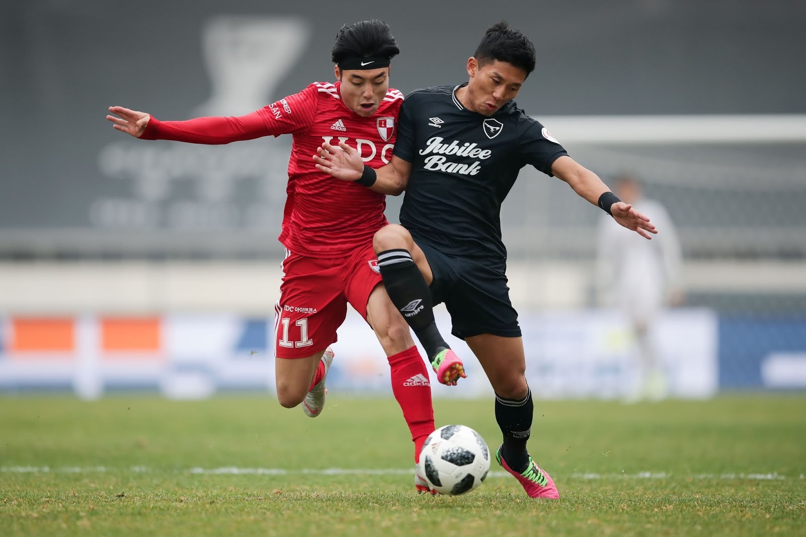 nhan-dinh-soi-keo-cheonan-vs-busan-luc-12h00-ngay-8-10-2025-1