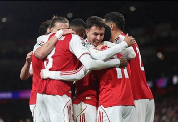 Scholes gióng hồi chuông báo động cho Arsenal: Không vượt qua đại chiến, đừng mơ ngai vàng